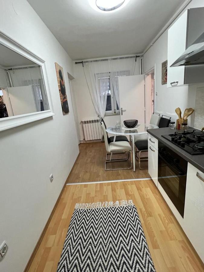 Apartman Lara Zagreb Bagian luar foto