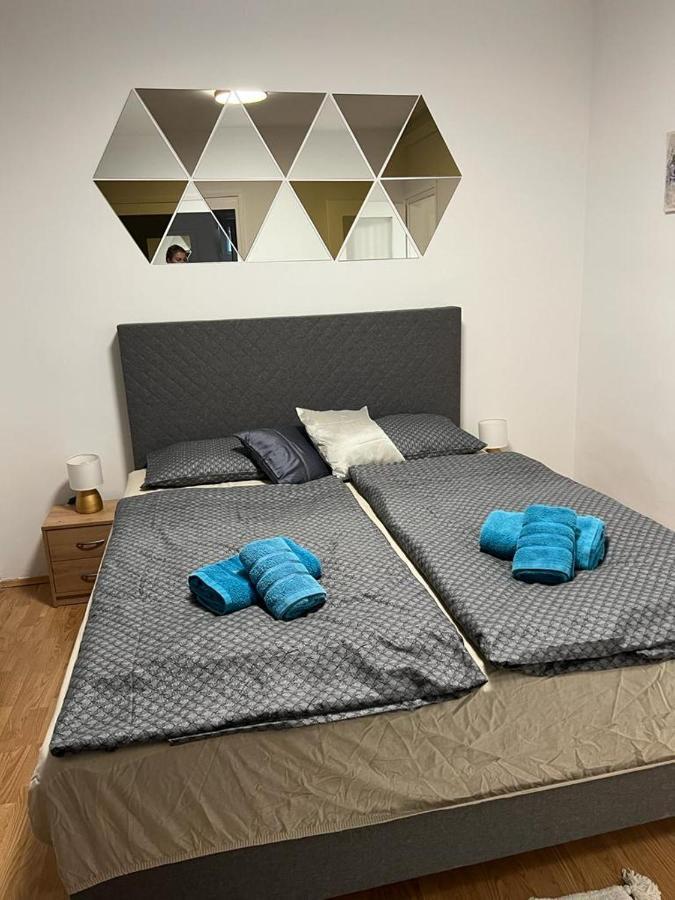 Apartman Lara Zagreb Bagian luar foto