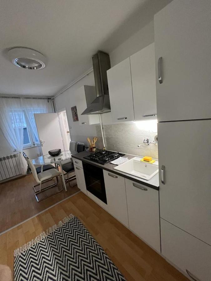 Apartman Lara Zagreb Bagian luar foto