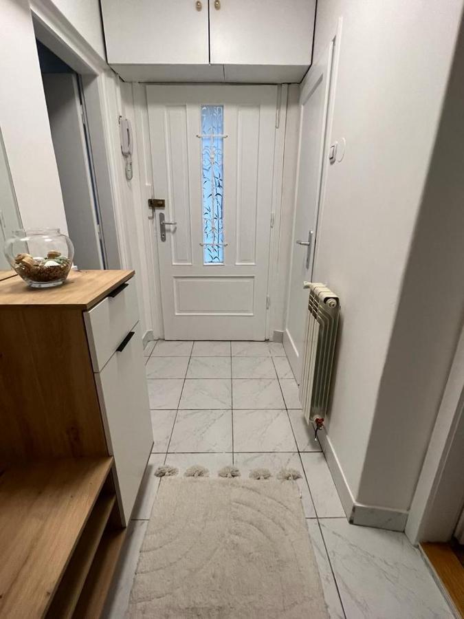 Apartman Lara Zagreb Bagian luar foto